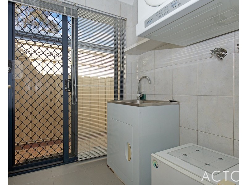 7/173 George Street, Queens Park WA 6107