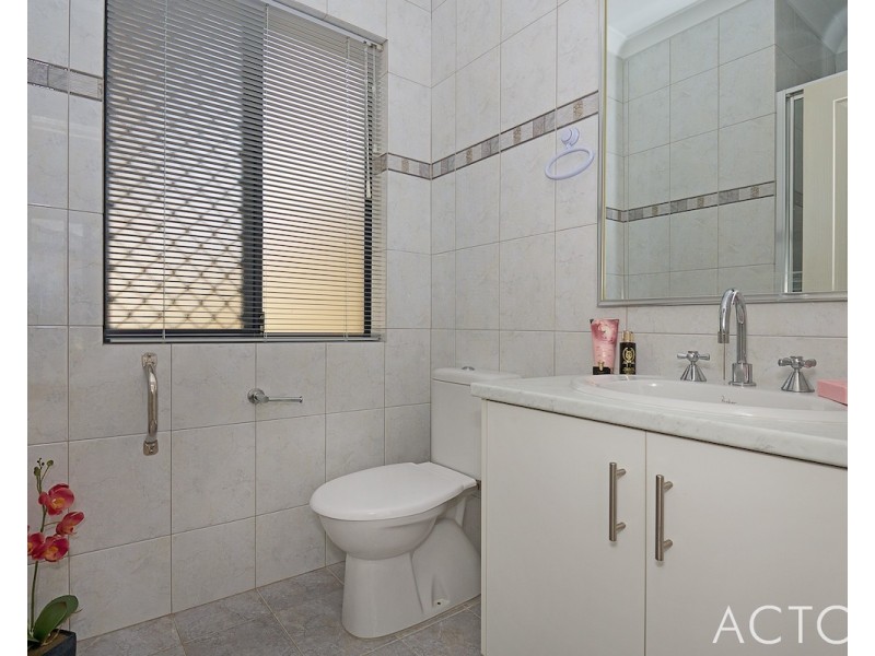 7/173 George Street, Queens Park WA 6107