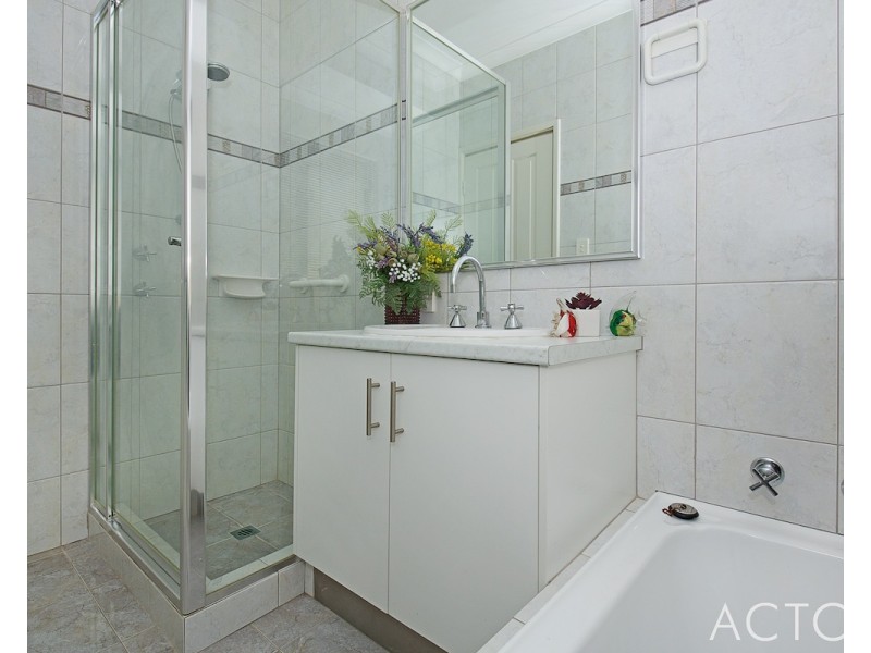 7/173 George Street, Queens Park WA 6107