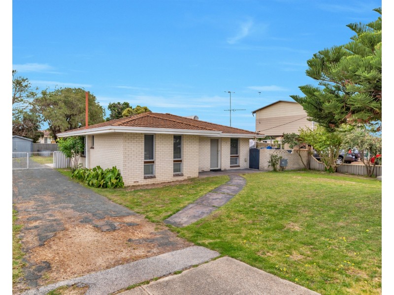 17 Cavender Street, Singleton WA 6175