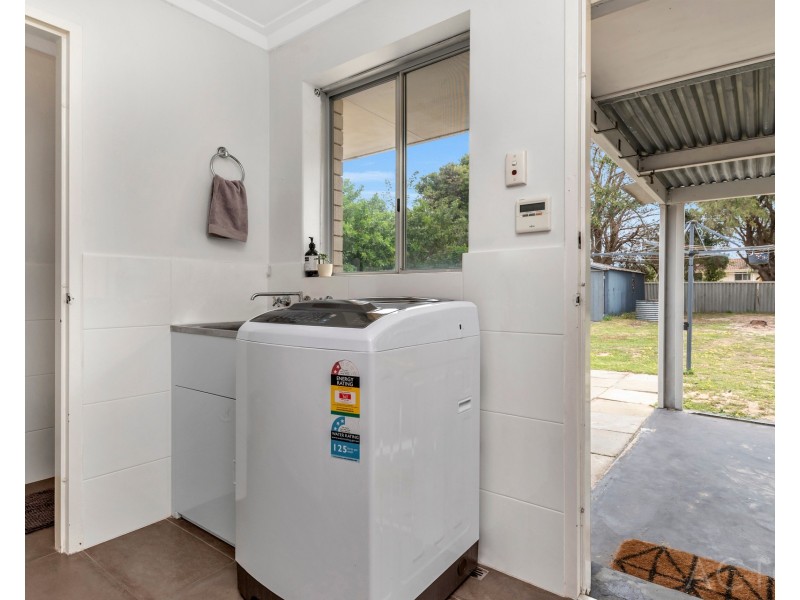 17 Cavender Street, Singleton WA 6175