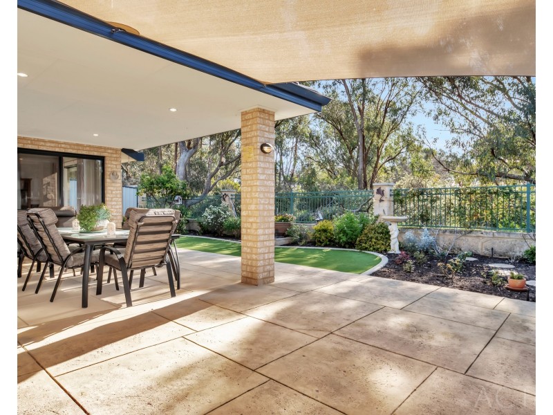 34 Bellavista Parade, Meadow Springs WA 6210