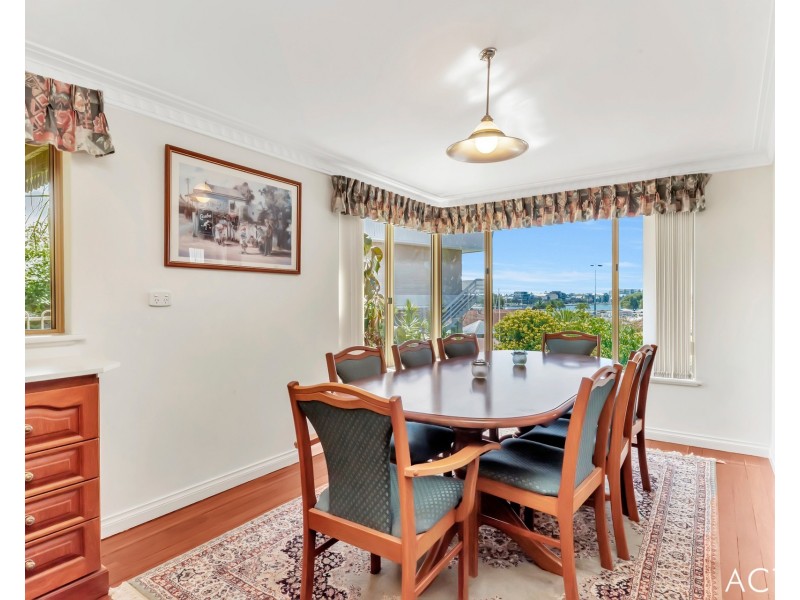 31 Hill Street, Halls Head WA 6210