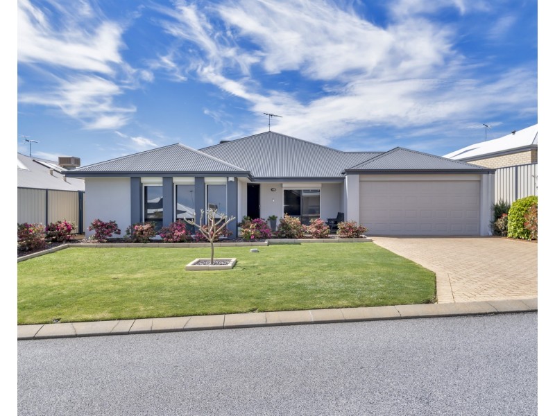 5 Gables Green, Meadow Springs WA 6210