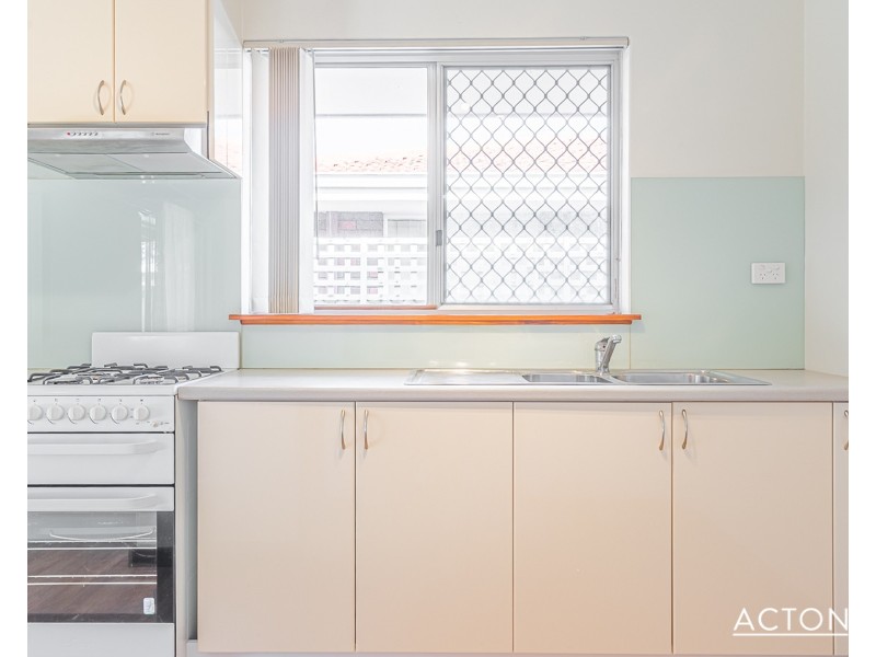 43 Thompson Street, Mandurah WA 6210