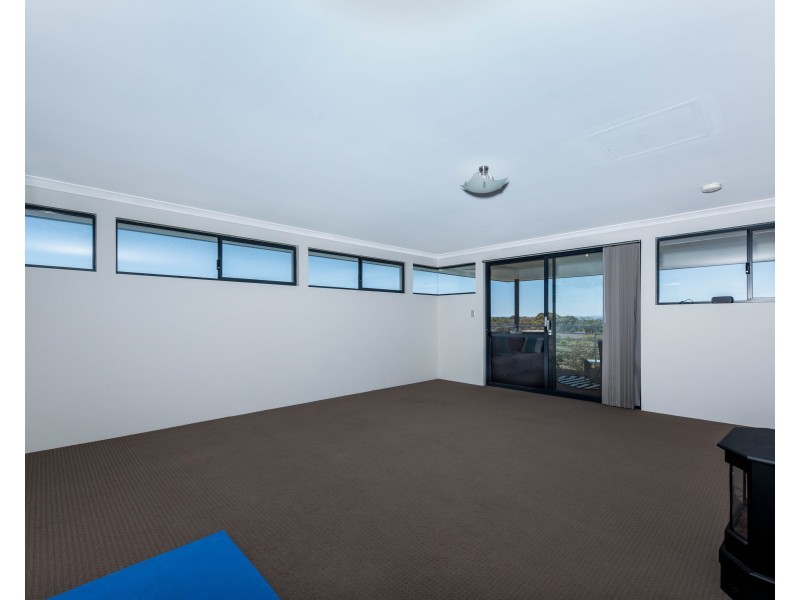 33 Paperbark Way, Wannanup WA 6210