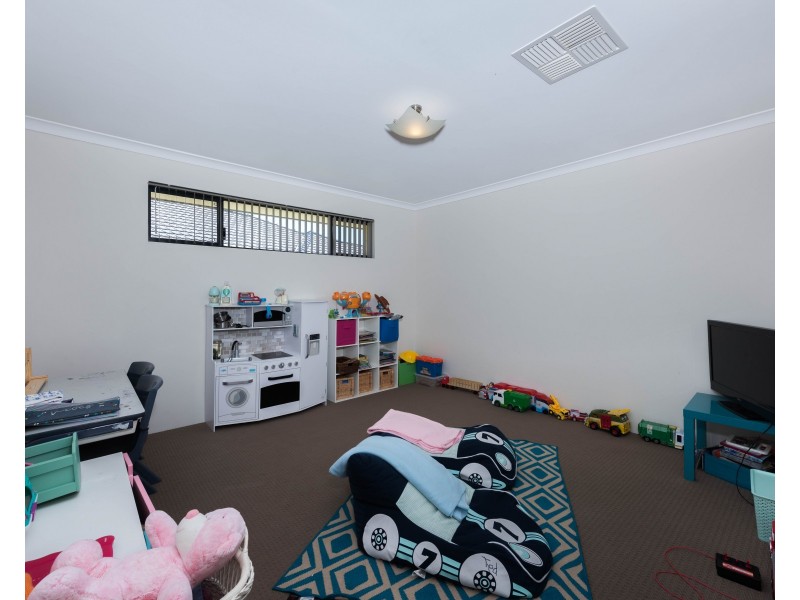 33 Paperbark Way, Wannanup WA 6210
