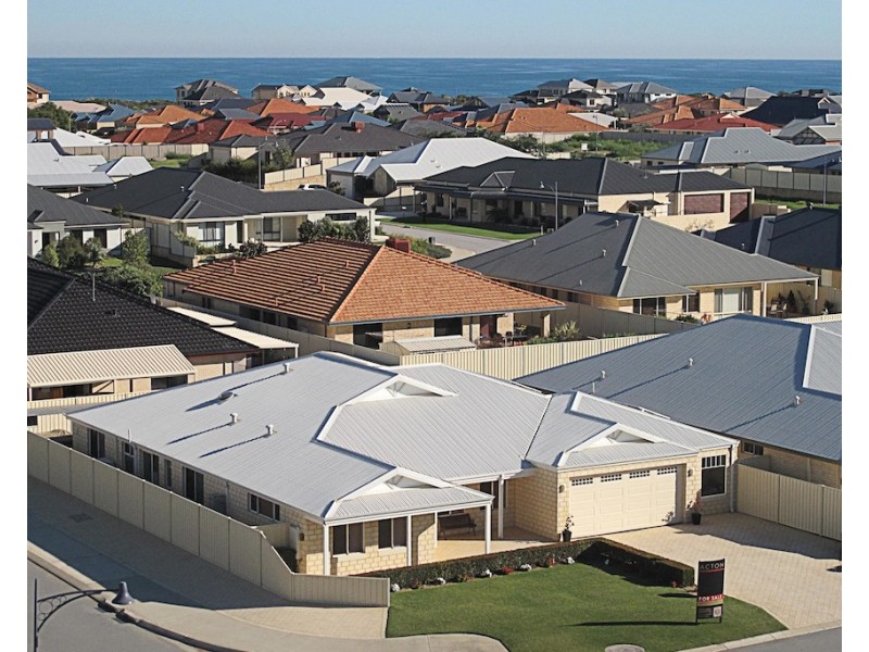 1 Harvest Chase, Madora Bay WA 6210