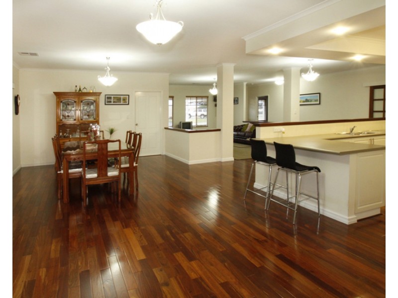1 Harvest Chase, Madora Bay WA 6210