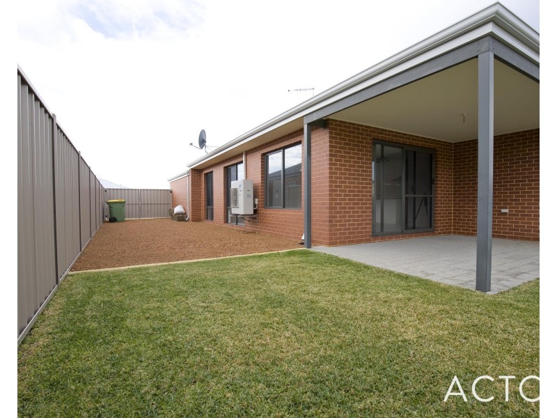 5 Fallow Street, Karnup WA 6176