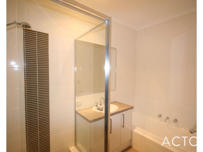 10/21 Southmead Green, Erskine WA 6210