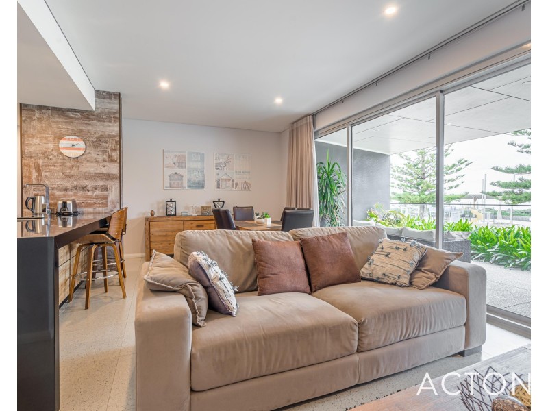 1/58 Acerosa Boulevard, Halls Head WA 6210