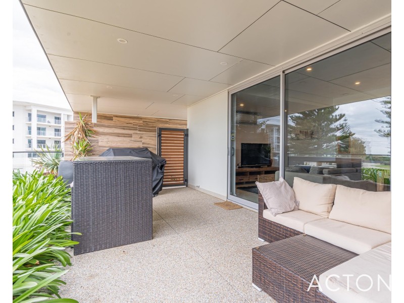 1/58 Acerosa Boulevard, Halls Head WA 6210