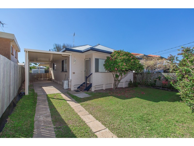 12 Sheehan St, Redcliffe QLD 4020