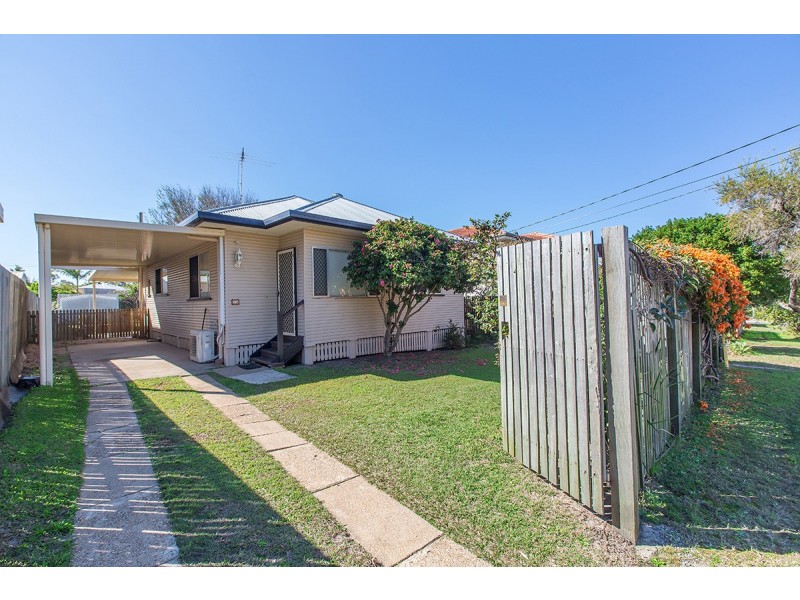 12 Sheehan St, Redcliffe QLD 4020