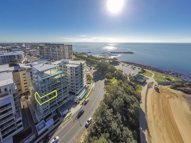 8/85 Marine Parade, Redcliffe QLD 4020