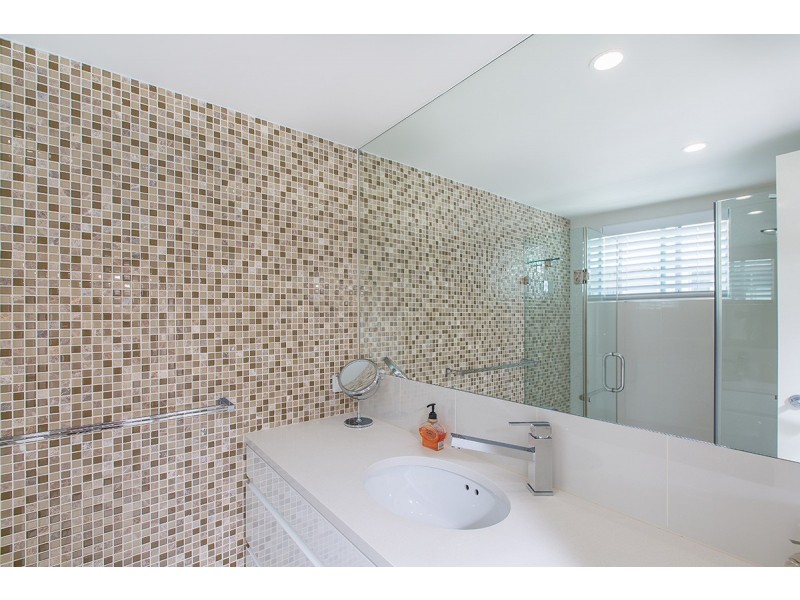 8/85 Marine Parade, Redcliffe QLD 4020