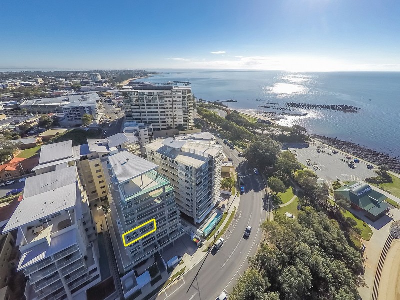 8/85 Marine Parade, Redcliffe QLD 4020