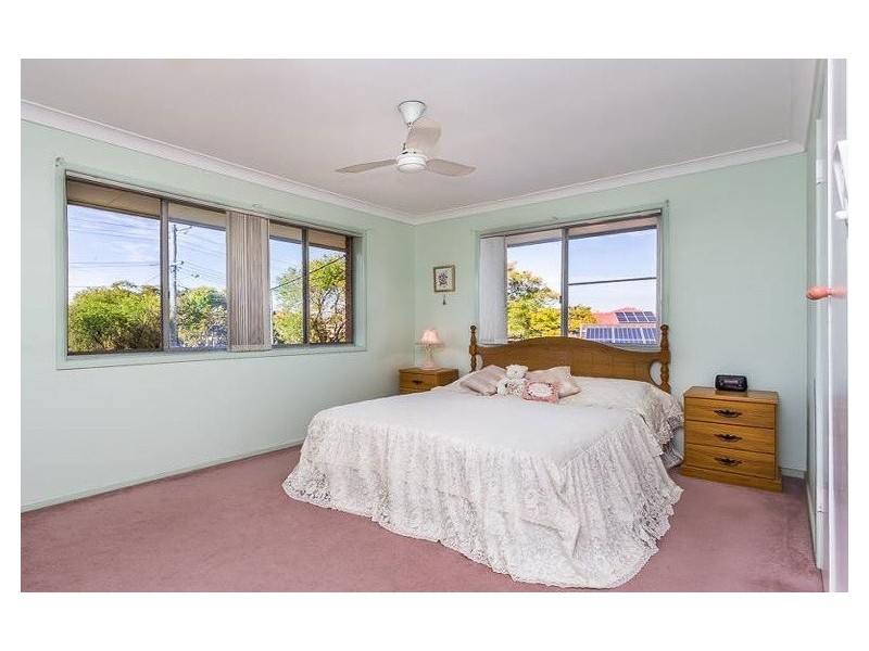 9 Kalimna Drive, Clontarf QLD 4019