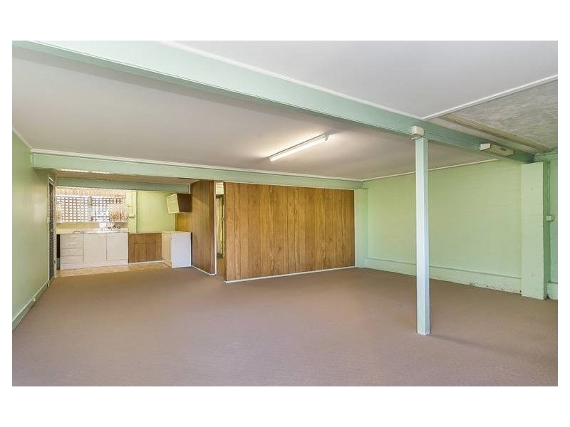 9 Kalimna Drive, Clontarf QLD 4019