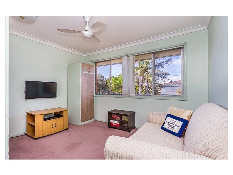 9 Kalimna Drive, Clontarf QLD 4019