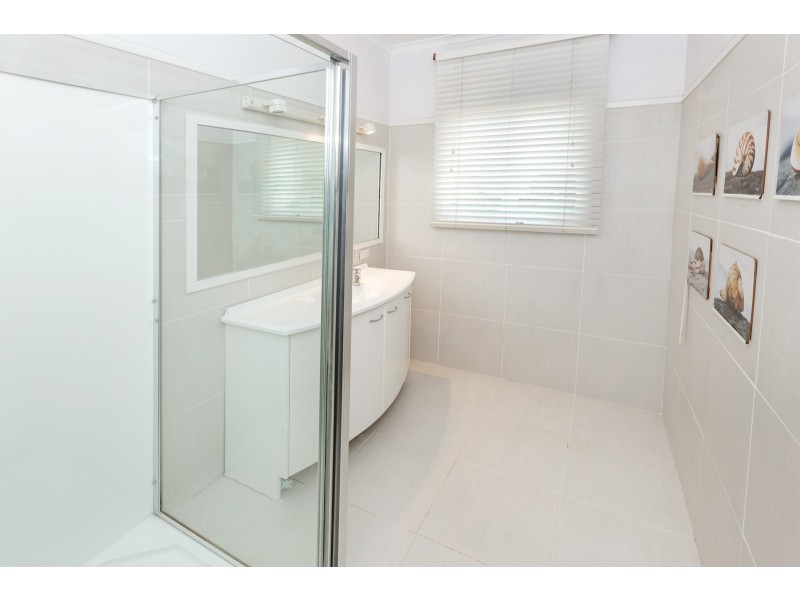 180 Kitchener Rd, Kedron QLD 4031