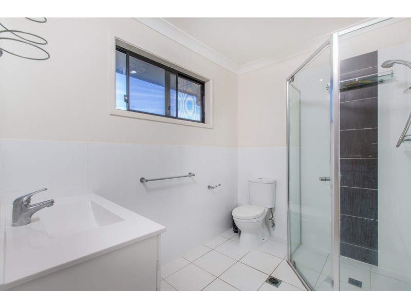 3/12 Wharf Street, Woody Point QLD 4019