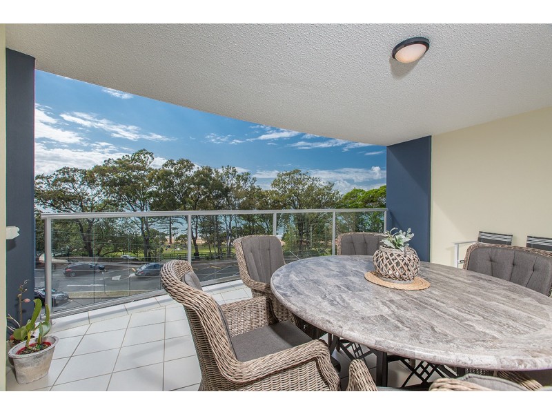 15/41-43 Marine Pde, Redcliffe QLD 4020