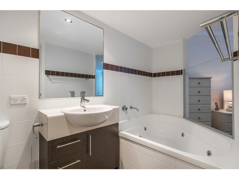 15/41-43 Marine Pde, Redcliffe QLD 4020