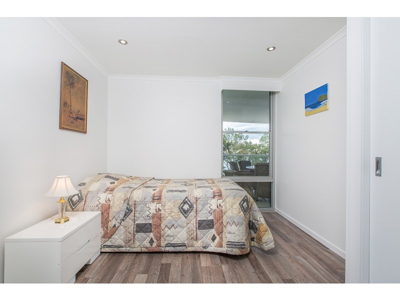 15/41-43 Marine Pde, Redcliffe QLD 4020