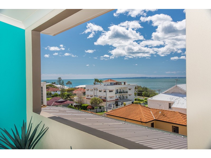 12/7 Annie Street, Woody Point QLD 4019