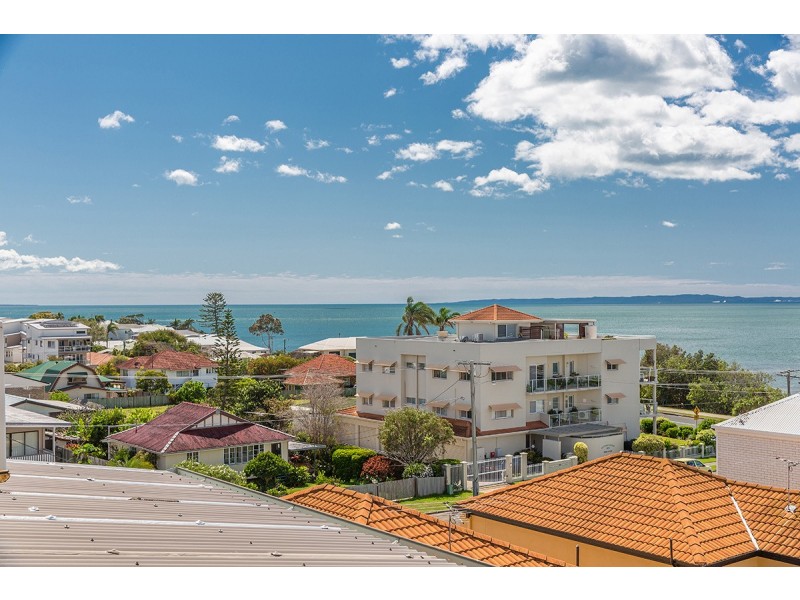 12/7 Annie Street, Woody Point QLD 4019