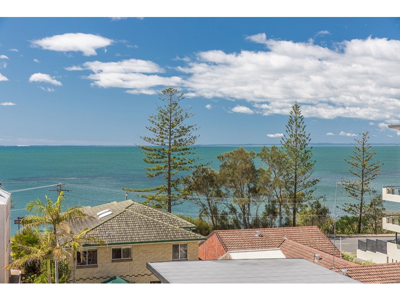 12/7 Annie Street, Woody Point QLD 4019