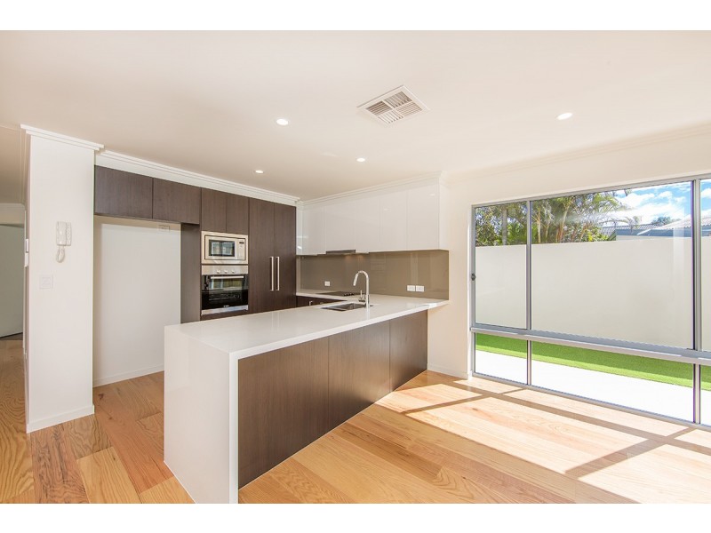 2/14 Webb Street, Margate QLD 4019