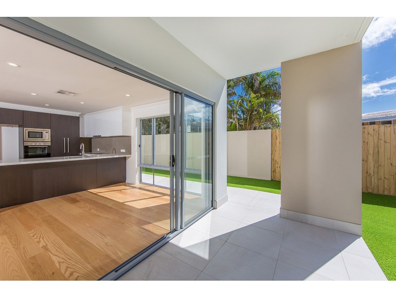 2/14 Webb Street, Margate QLD 4019
