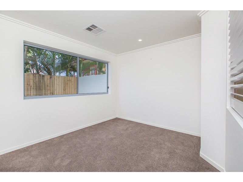 2/14 Webb Street, Margate QLD 4019
