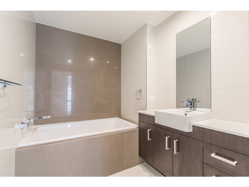 2/14 Webb Street, Margate QLD 4019