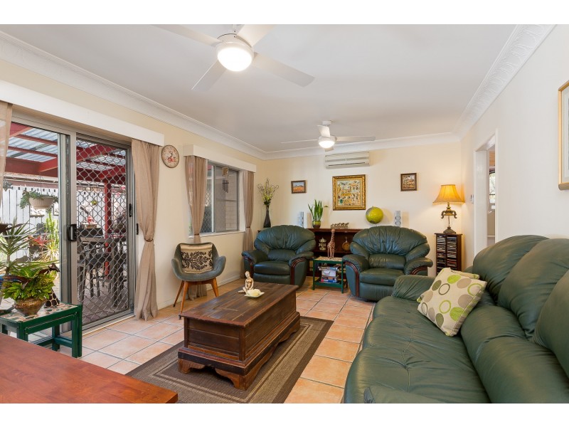 6 Moffatt Street, Scarborough QLD 4020