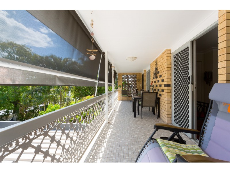 6 Moffatt Street, Scarborough QLD 4020