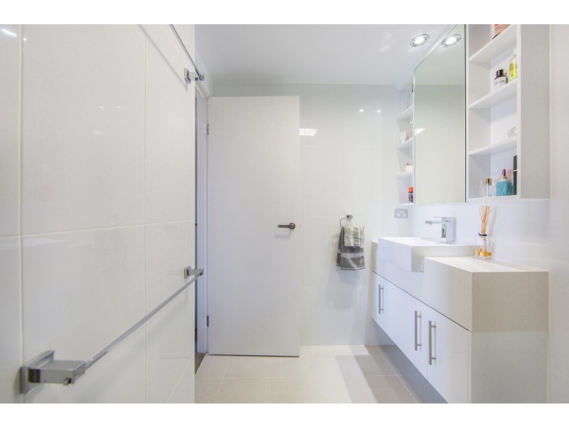 14/80 Hornibrook Esplanade, Clontarf QLD 4019