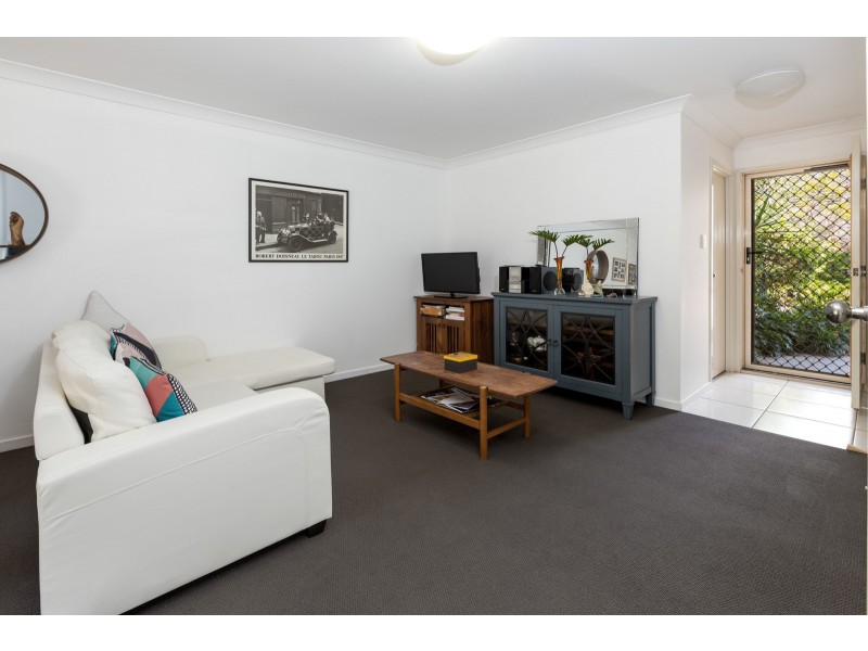 2-20/22 Fleet drive, Kippa-ring QLD 4021