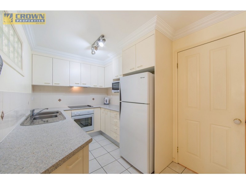 2/117 John Street, Redcliffe QLD 4020