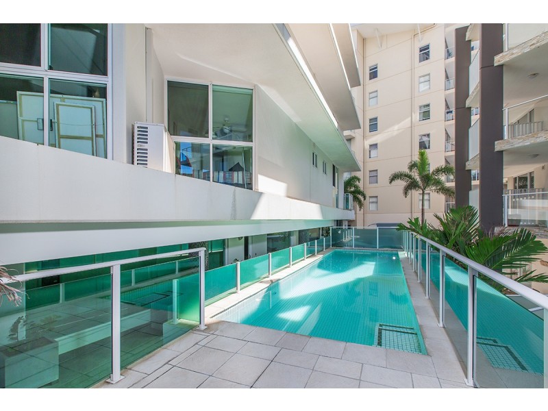 8/85 Marine Parade, Redcliffe QLD 4020