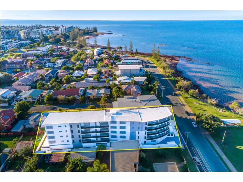 1/131 Flinders Parade, Scarborough QLD 4020