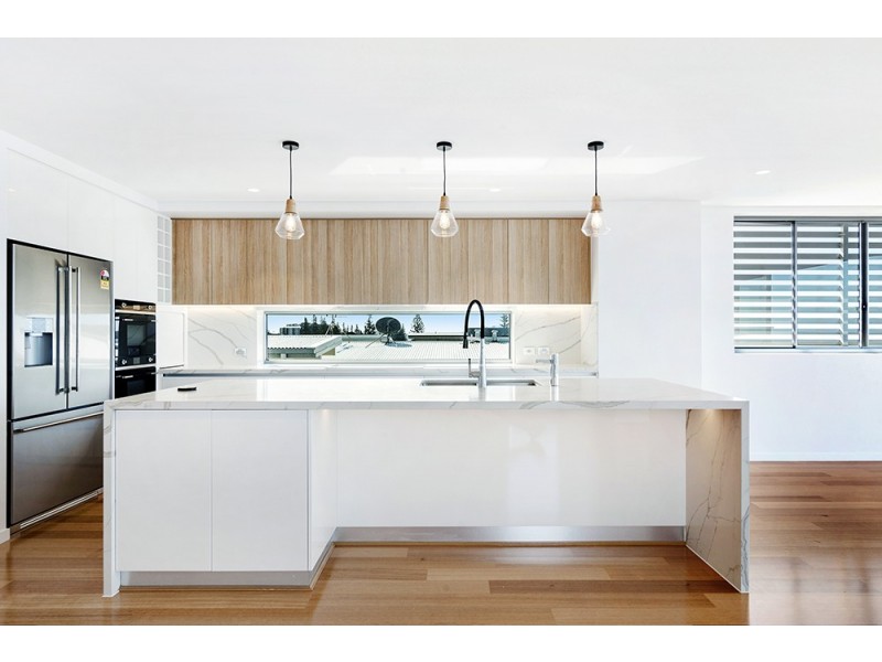 1/131 Flinders Parade, Scarborough QLD 4020