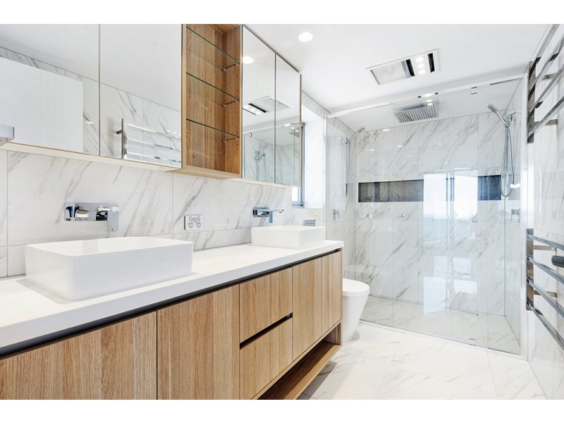 1/131 Flinders Parade, Scarborough QLD 4020