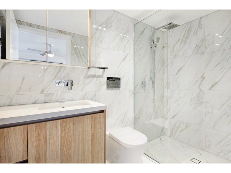 1/131 Flinders Parade, Scarborough QLD 4020