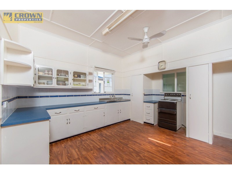 16 Hardiman Street, Woody Point QLD 4019