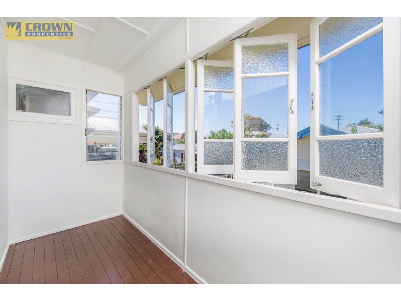 16 Hardiman Street, Woody Point QLD 4019