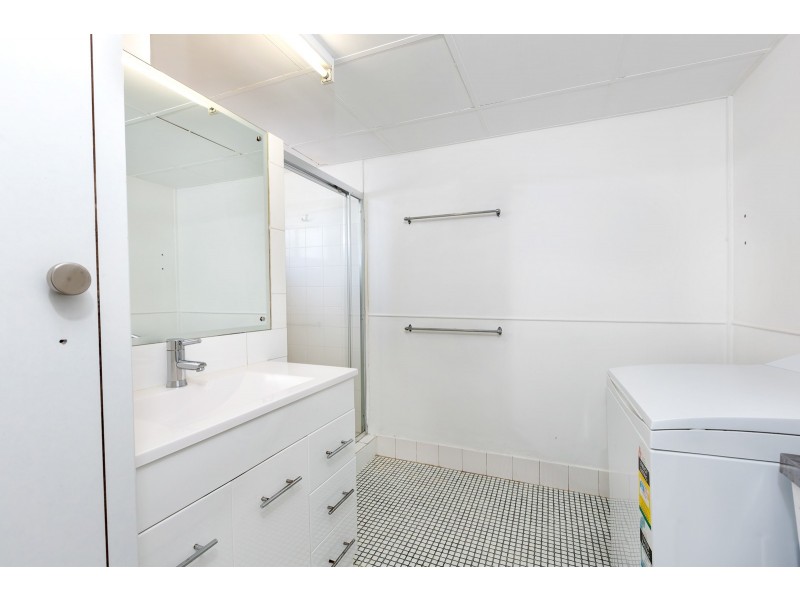 3/89 Marine Parade, Redcliffe QLD 4020